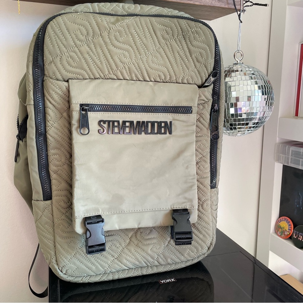 Steve Madden Sage Green Backpack/Suitcase Carry On